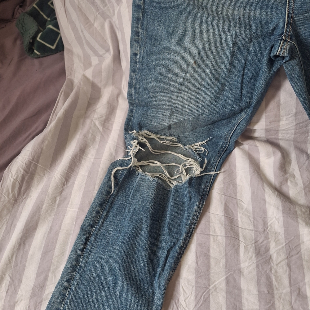 American Eagle Light Blue Denim Jeans - STRIGID - Picture 7 of 11